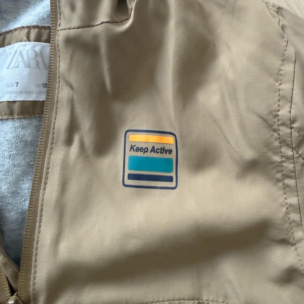 Zara Tan and Gray Hooded Jacket - Picture 3 of 6